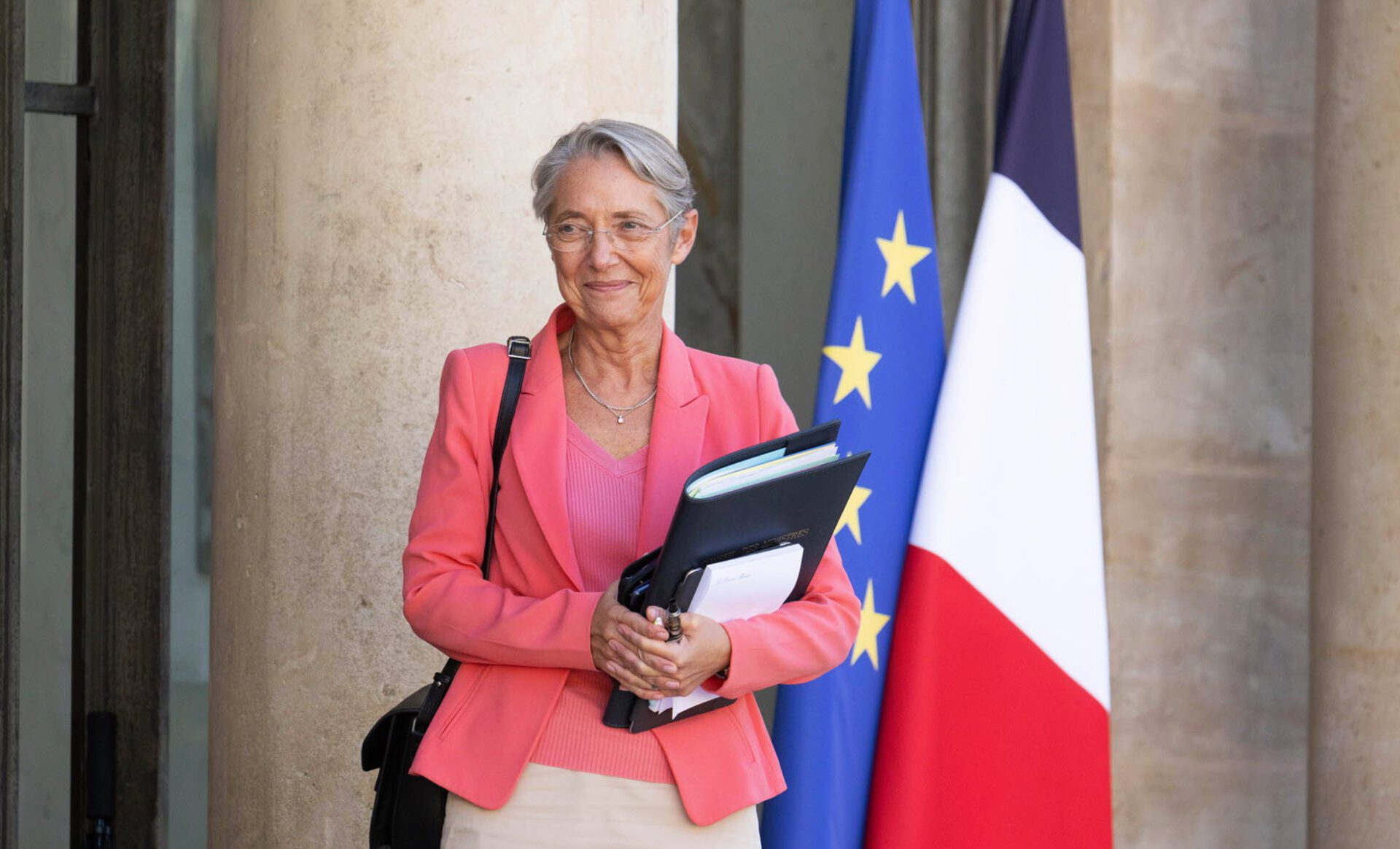 Algérie: Tebboune a reçu la PM française Elisabeth Borne ce lundi 10 octobre 2022 (Images)