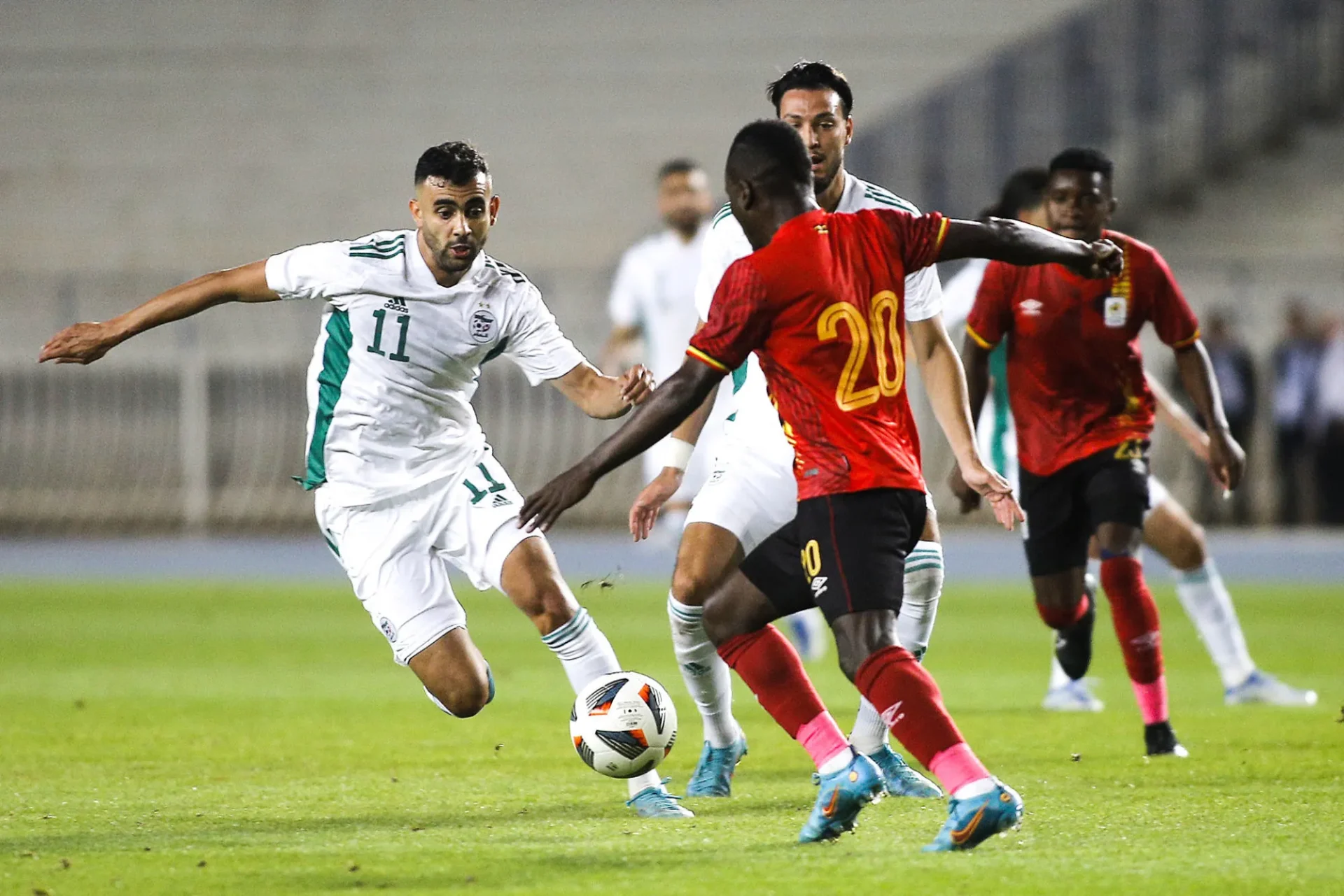 Qualif Mondial 2026 : Où se jouera finalement Algérie vs Ouganda ?