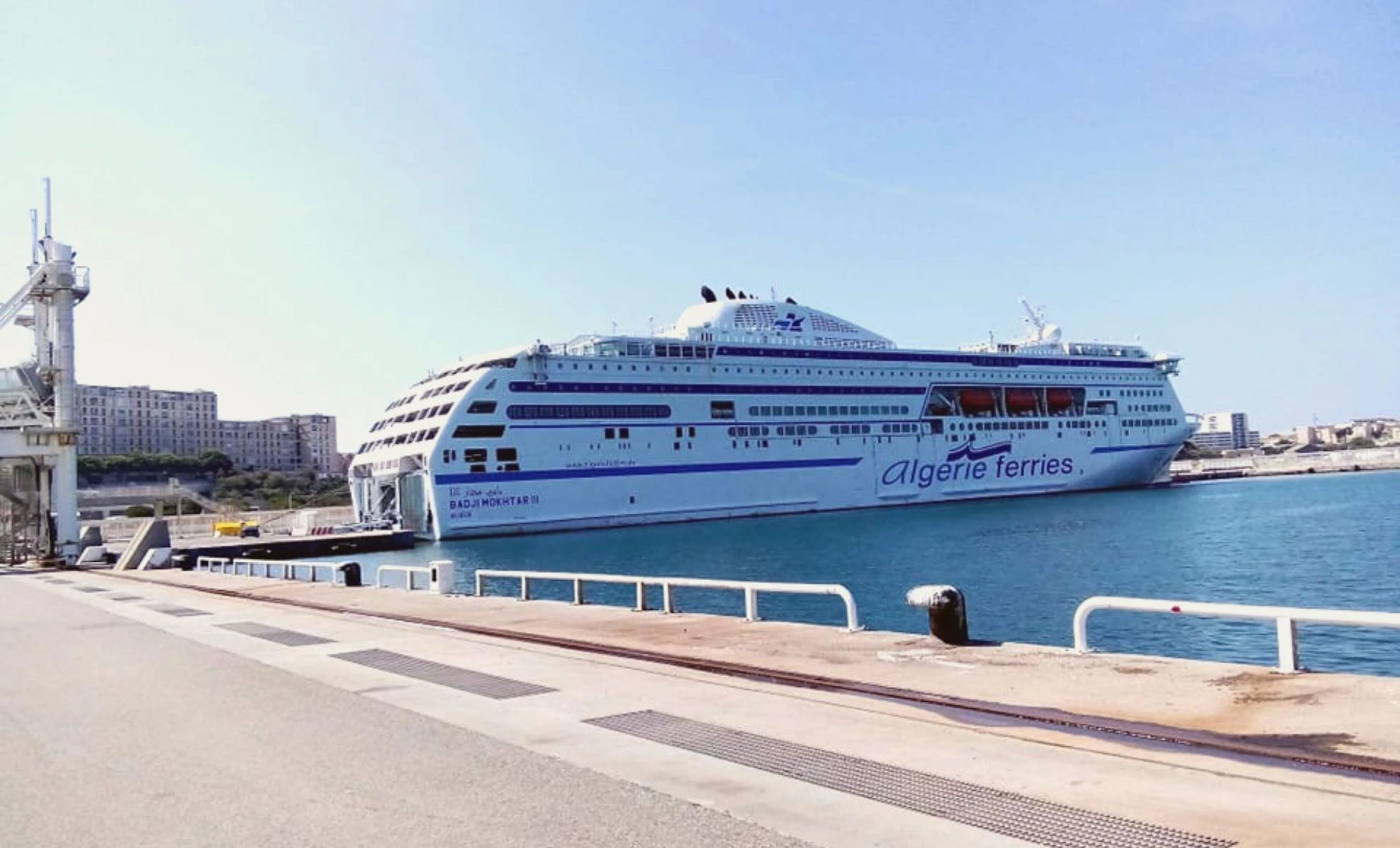 Retard d'Algérie Ferries pour les réservations de l'après-saison: la raison