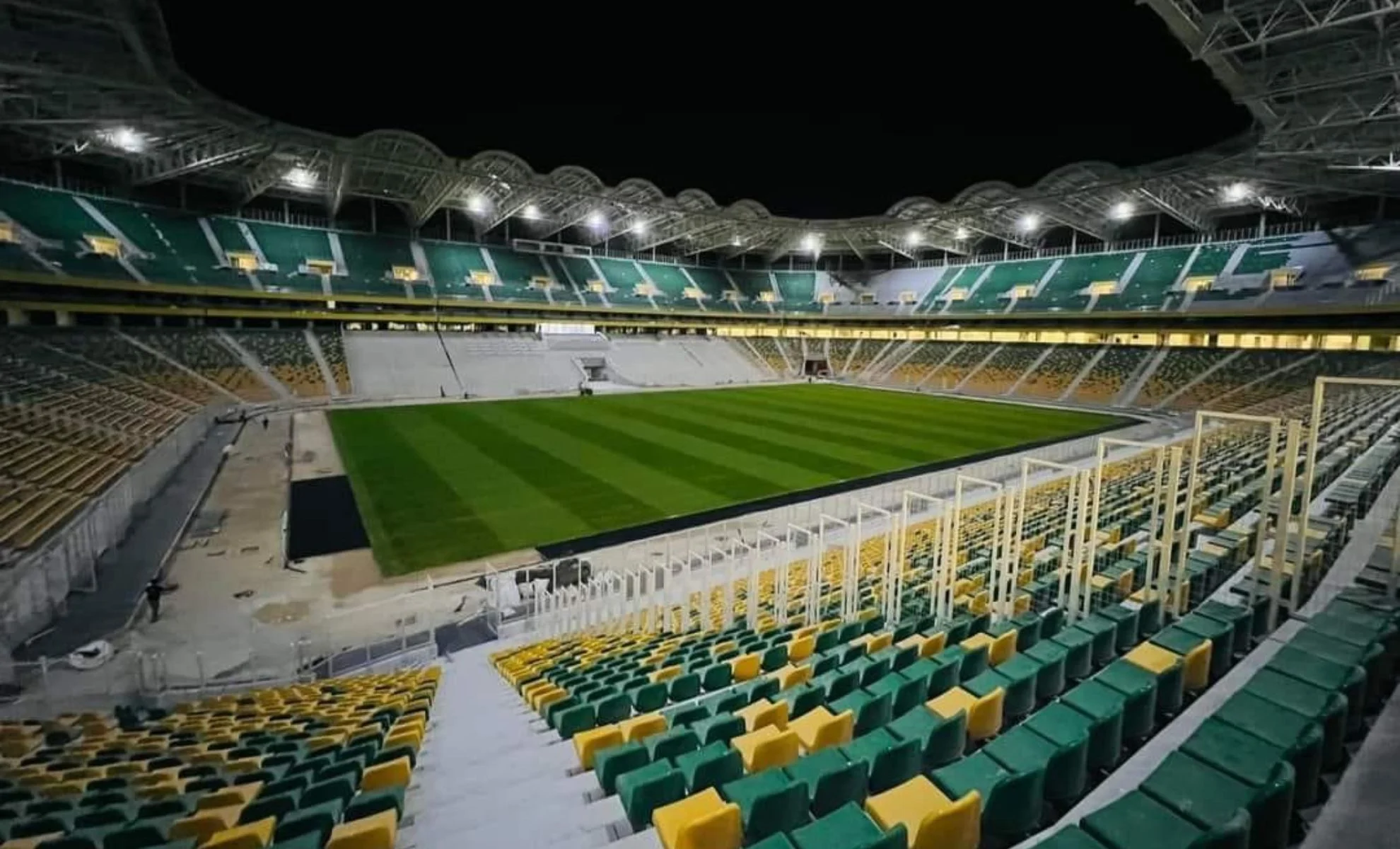Nouveaux stades en Algérie: Voici la somme hallucinante dépensée