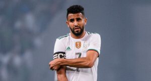 Mahrez répond aux critiques contre lui et l'équipe d'Algérie