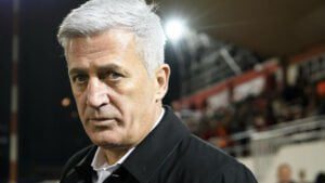 Vladimir Petkovic dévoué à l'Équipe d'Algérie : Découvrez l'énorme sacrifice d'un leader du football