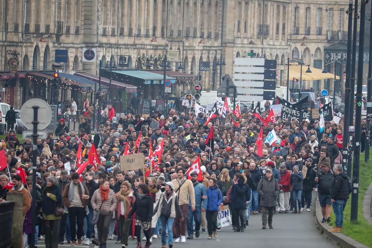 Grève dans l'Éducation : Plan de Bataille après une Mobilisation Massive le 1er Février