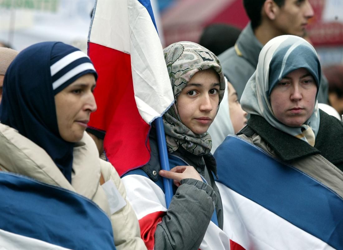 France : Un fort lien à l'islam observé chez les Algériens
